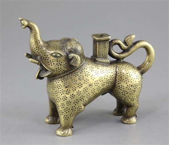An Indian Mughal bronze elephant oil lamp, 18th century, length 19cm
